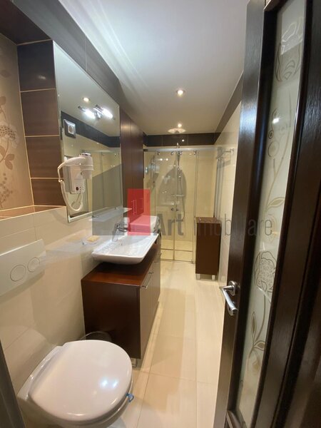 Unirii-Alba Iulia Apartament cu doua camere de vanzare