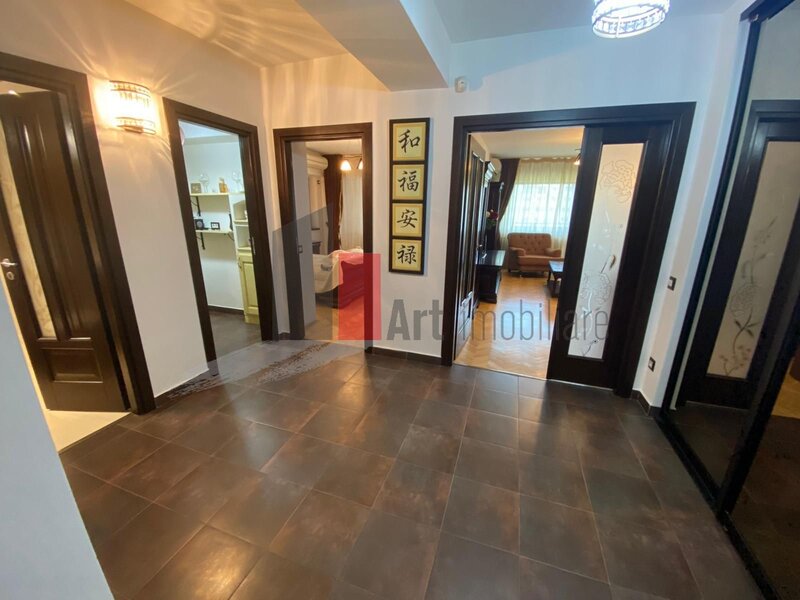 Unirii-Alba Iulia Apartament cu doua camere de vanzare