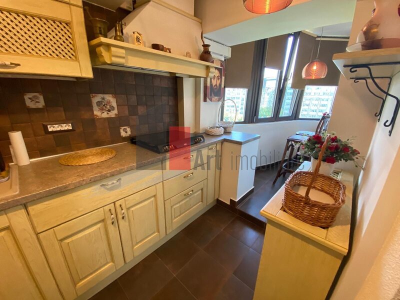 Unirii-Alba Iulia Apartament cu doua camere de vanzare